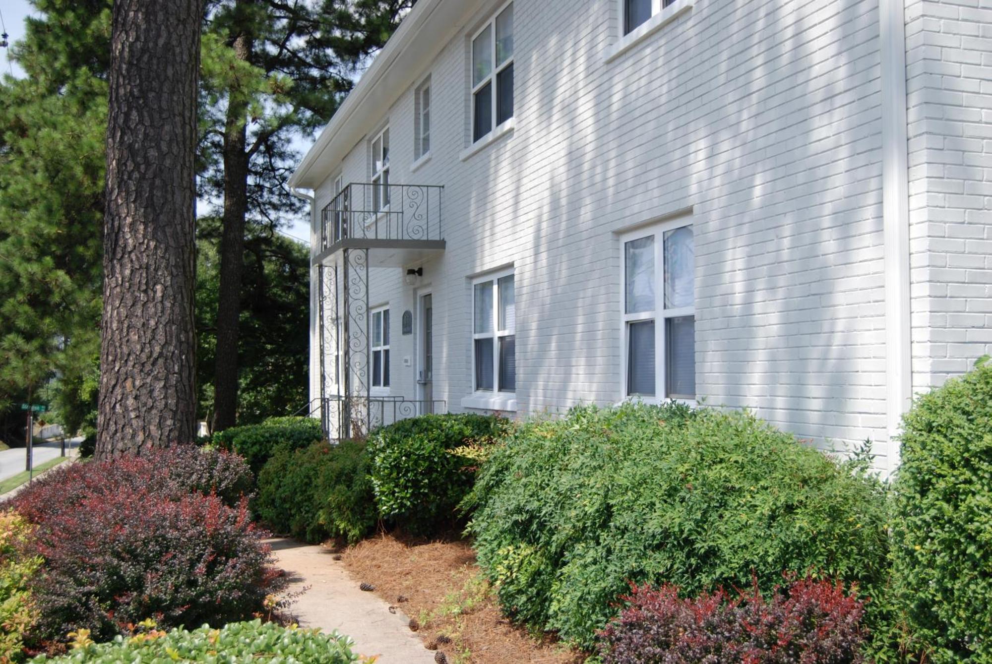 Brookwood Courtyard By Bca Furnished Bcc1b 10 J Holiday home Atlanta